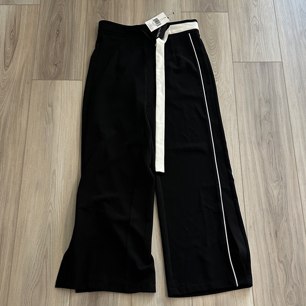 Lea & Viola Black Pants with White Accents